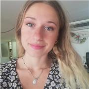 Laureata in psicologia offre lezione in materie umanistiche (livello avanzato) e tutte le materie fino alla scuola media